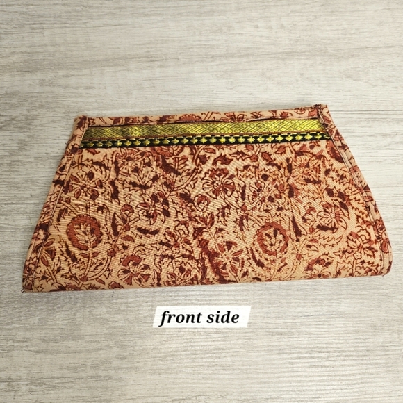 Damask Fabric Tan Rose Floral Gold Metallic Accent Magnetic Clutch Day Evening - Picture 6 of 9